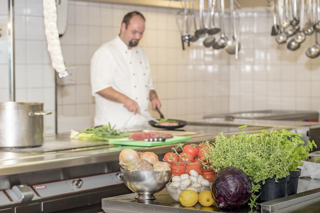 Gaestehaus Becher Donzdorf Kültér fotó